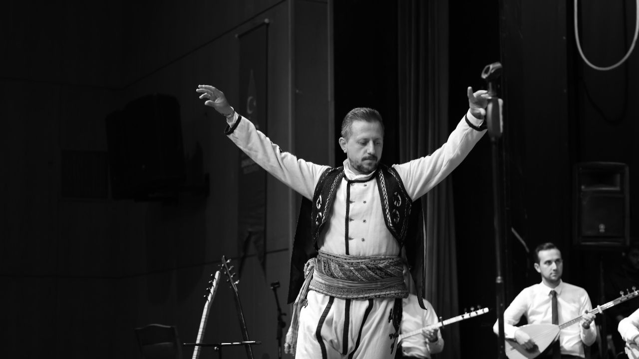 Onikişubat Belediyesi’nin Kahramanlık Türküleriyle Cumhuriyet Konseri’ne yoğun ilgi