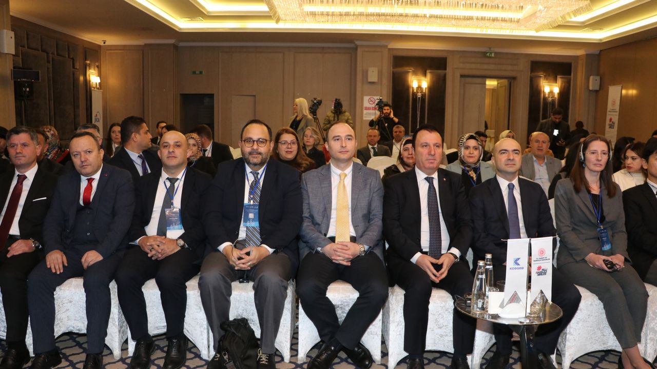 KOSGEB'in deprem desteğinden faydalanan kadın girişimciler Kahramanmaraş'ta buluştu