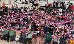 İstiklalspor Tur Atladı, Büyükşehir Heyecanı Dev Ekranda Yaşattı