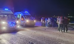 Kahramanmaraş'ta 2 otomobilin çarpıştığı kazada baba ve kızı hayatını kaybetti