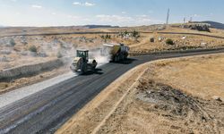 Büyükşehir’den Afşin’e 200 Milyonluk Yol Yatırımı
