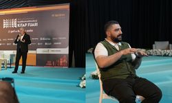 Ural ve Tuğtağ’dan Kitap Fuarı’nda Edebiyat Dolu Söyleşi