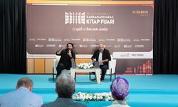 Kitap Fuarı, İkinci Gününde Batı ve Toytok Söyleşisiyle Devam Etti
