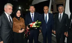 Adalet Bakanı Tunç, Kahramanmaraş Büyükşehir Belediyesi'ni ziyaret etti