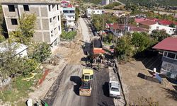 Büyükşehir, Andırın’da 2 Kilometrelik Arteri Sıcak Asfaltla Kaplıyor