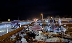 Kahramanmaraş'ta çarpışan iki otomobildeki 3 kişi yaralandı