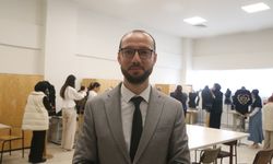 Üniversite öğrencilerinin tasarladığı çocuk ve bebek kıyafetleri ihraç ediliyor