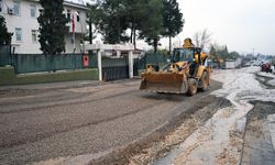 KASKİ Sahada; Sağanak Yağışın İzleri Bir Bir Siliniyor