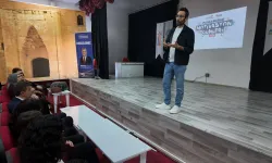 Büyükşehir’in Gençlere Yönelik “Motivasyon Günleri” Afşin’de Devam Etti