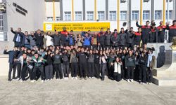 Onikişubat Belediyespor’un voleybolcuları, Kahramanmaraşlı gençlere ilham oluyor