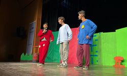 “Küçük Cesaretler Kulübü” Minik İzleyicilere Unutulmaz Bir Gün Yaşattı