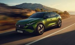 Peugeot yenilenen Peugeot 408 modelini tanıttı