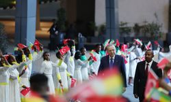 Cumhurbaşkanı Erdoğan, onuruna verilen akşam yemeğine katıldı