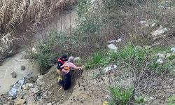 Dereye düşen oğlağı çıkarırken mahsur kalan kişi kurtarıldı