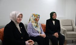 AK Parti Genel Başkan Yardımcısı Kaya, depremzede ailenin iftar sofrasına konuk oldu