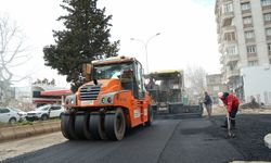 Büyükşehir’den Kuddusi Baba ve Trabzon Bulvarlarında Asfalt Çalışması