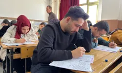 Gençler Gerçek Sınav Atmosferini Yaşadı; Büyükşehir’in Deneme Sınavına Yoğun İlgi