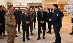 Başkan Görgel ve Vali Ünlüer, Uzunçarşı’da Esnaf ve Vatandaşlarla Bir Araya Geldi