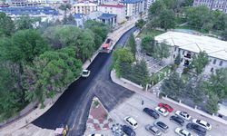 Büyükşehir, Elbistan Pınarbaşı Caddesi’nde Asfalt Serimine Başladı