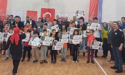 Türk Eğitim-Sen satranç şampiyonlarını ödüllendirdi!