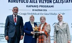 Kahramanmaraş’ın Koruyucu Aile Başarısı Ödülle Taçlandı