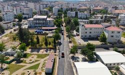 Büyükşehir Pazarcık’ta Sıcak Asfalt Seferberliğine İstasyon Caddesi ile Başladı