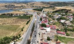 Kılavuzlu Mevkiinde Geçici Trafik Düzenlemesine Gidildi