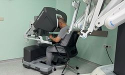 Uyku apnesi robotik cerrahiyle tedavi ediliyor