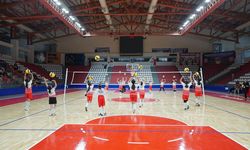 Büyükşehir’den Kadın Voleyboluna Güçlü Altyapı Desteği