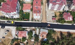 Afşin’de Atlas Caddesi’nin Asfaltı Büyükşehir’le Yenileniyor
