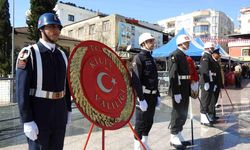 Kilis'te Cumhuriyet Bayramı çelenk sunma töreni düzenlendi