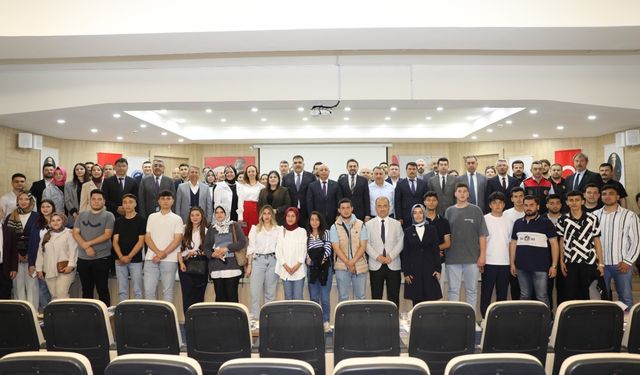KİÜ Rektörü Bakan: "Paydaşsız Başarı Mümkün Değil!"