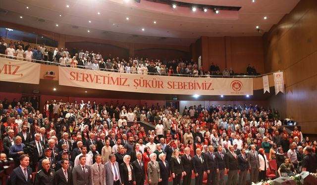 Aile ve Sosyal Hizmetler Bakanı Göktaş, Kahramanmaraş'ta "Büyük Aile Buluşması"nda konuştu: