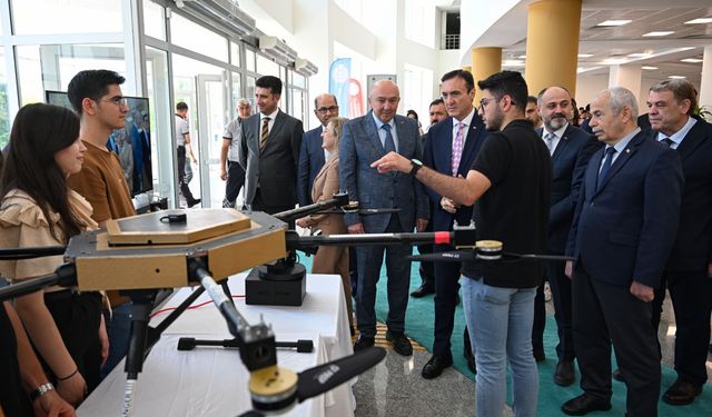 Savunma Sanayiinin Kalbi KSÜ’de Atıyor: Türk Silahlı Kuvvetlerini Güçlendirme Vakfı Tanıtım Programı Düzenlendi