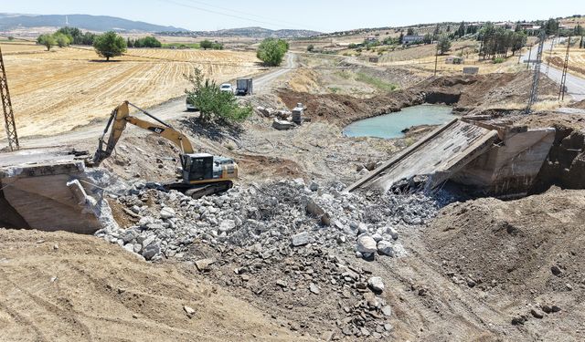 Büyükşehir’den Dulkadiroğlu Yeniyurt’a Yeni Köprü