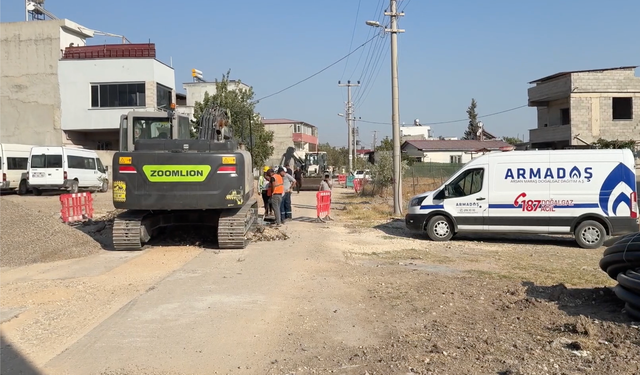 Kahramanmaraş'ta delinen doğalgaz borusundan sızan gazdan 3 kişi etkilendi
