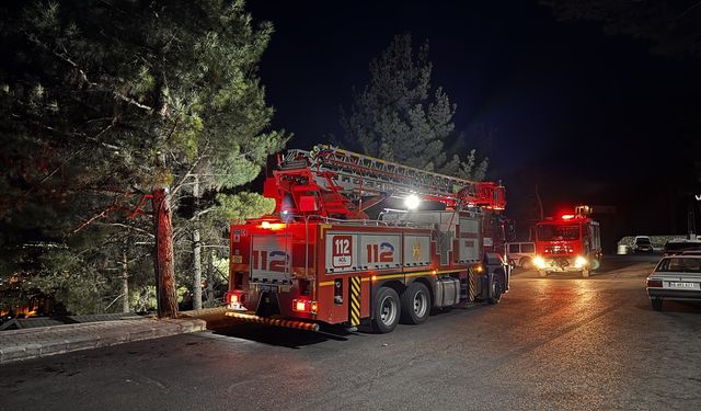 Kahramanmaraş'ta restoranda çıkan yangında 11 kişi dumandan etkilendi