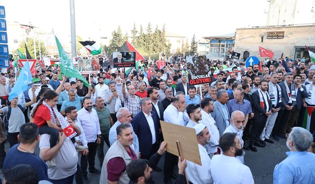 Şanlıurfa ve Kahramanmaraş'ta İsrail'in Gazze'ye saldırıları protesto edildi