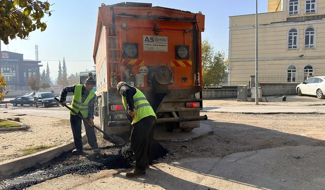 Altyapısı Tamamlanan Yollar Bir Bir Tamir Ediliyor