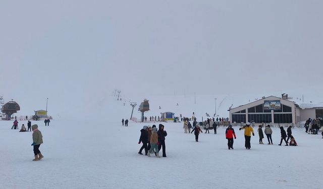 Yedikuyular, Hafta Sonu Binlerce Ziyaretçiyi Ağırladı