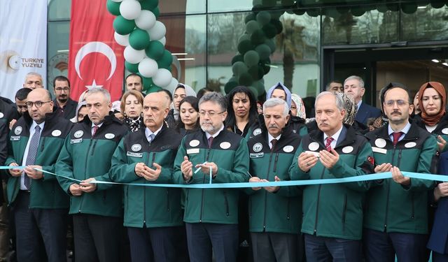 Bakan Yumaklı, Kahramanmaraş DSİ hizmet binası açılışında konuştu