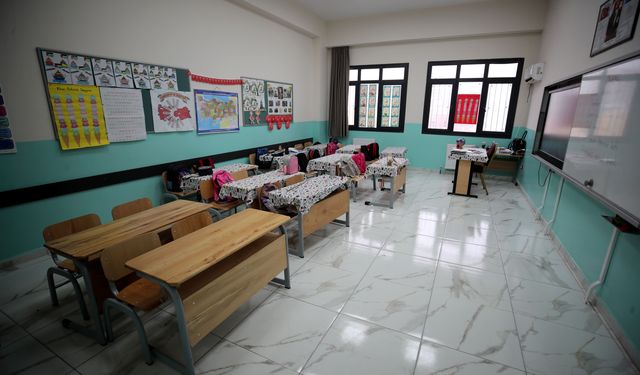 Depremlerden etkilenen Hatay, Adana ve Osmaniye'ye 292 yeni eğitim yuvası kazandırıldı