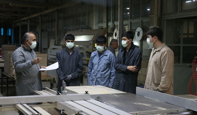 Kahramanmaraş'ta meslek liselerinde depreme rağmen üretim arttı