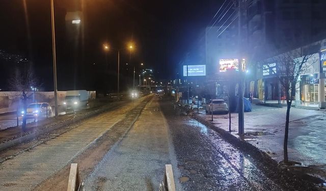 Büyükşehir’den Doğukent Yolunda Yoğun Çalışma