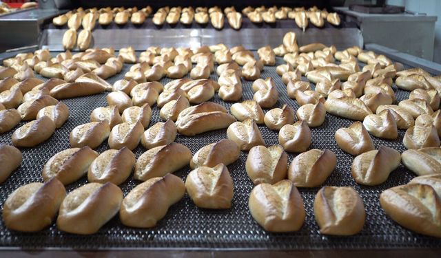 Büyükşehir, Günlük 50 Bin Halk Ekmeği İftar Sofralarıyla Buluşturuyor