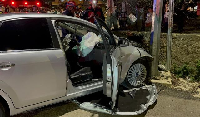 İki otomobilin çarpışması sonucu 4 kişi yaralandı