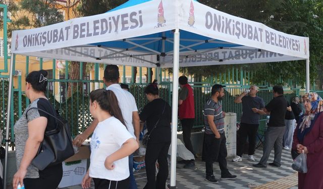 Onikişubat Belediyesi, LGS’ye giren öğrencilerin ve ailelerinin sınav heyecanına ortak oldu