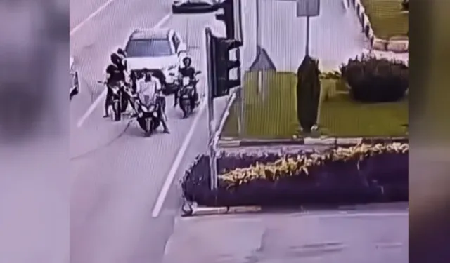 Trafikte akrobatik hareketler yapan 3 motosikletliye 178 bin lira ceza kesildi