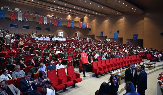 Kahramanmaraş'ta Gençler Arası Kültür ve Sanat Yarışmaları Türkiye finali tamamlandı