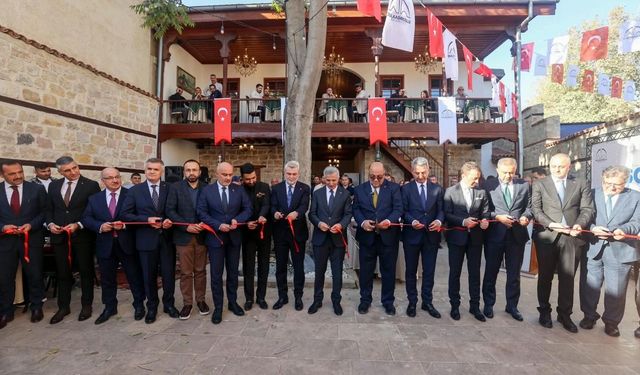 Dulkadiroğlu’nda Kültür ve Sanata Yeni Bir Soluk: Avlu1890 Görkemli Törenle Açıldı